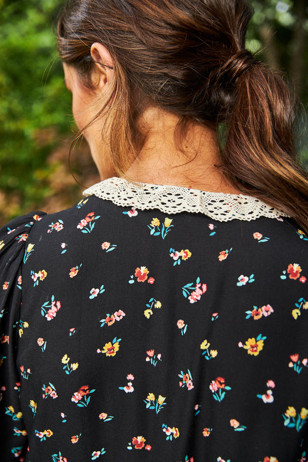 Vestido Viena Flores Negro