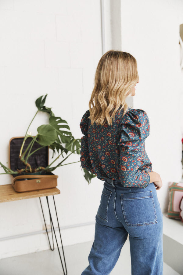 Camiseta Luisa Pico Flores y Acebo