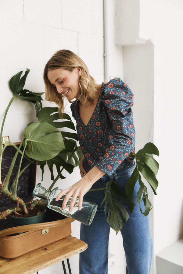 Camiseta Luisa Pico Flores y Acebo