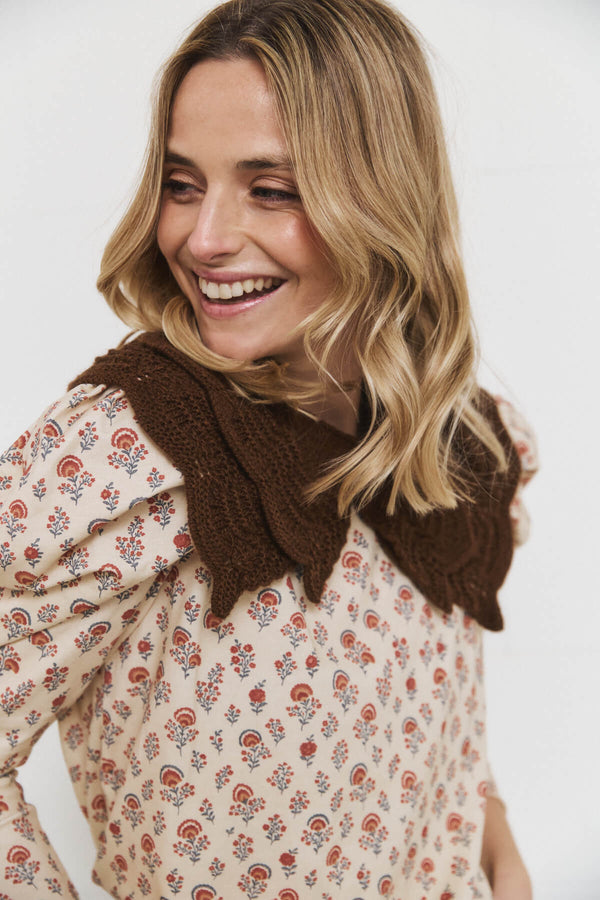 Cuello Babe Chocolate