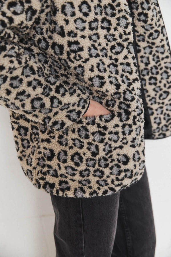 Abrigo Peluchito Animal Print