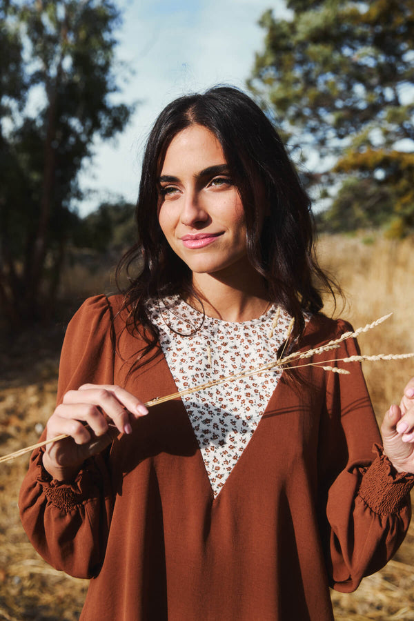 Vestido Florinda Chocolate y Flores