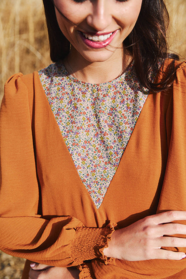 Vestido Florinda Flores Mostaza