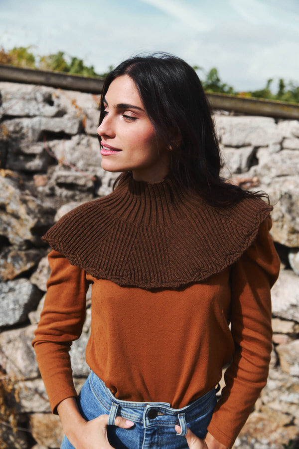 Cuello Abi Chocolate