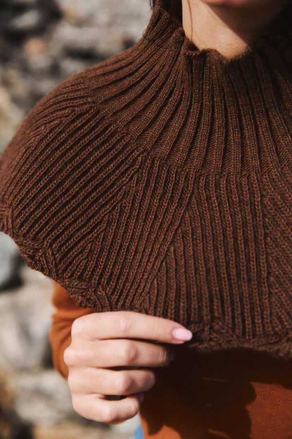 Cuello Abi Chocolate