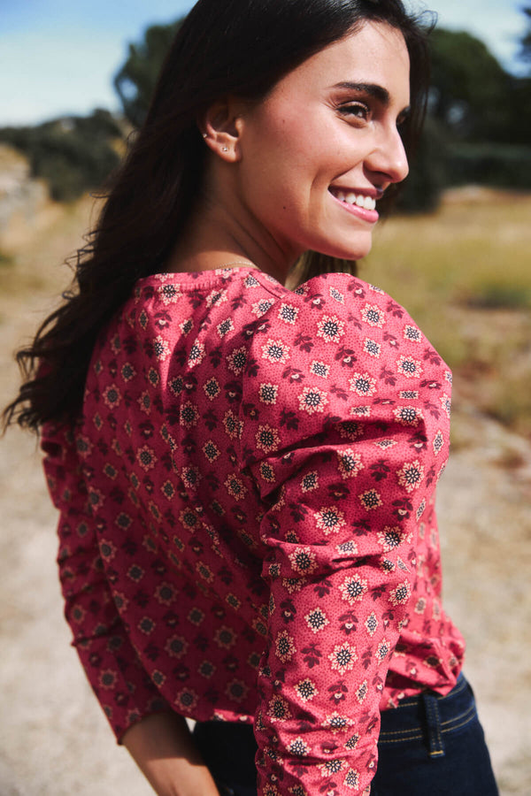 Camiseta Luisa Hortensia Granate