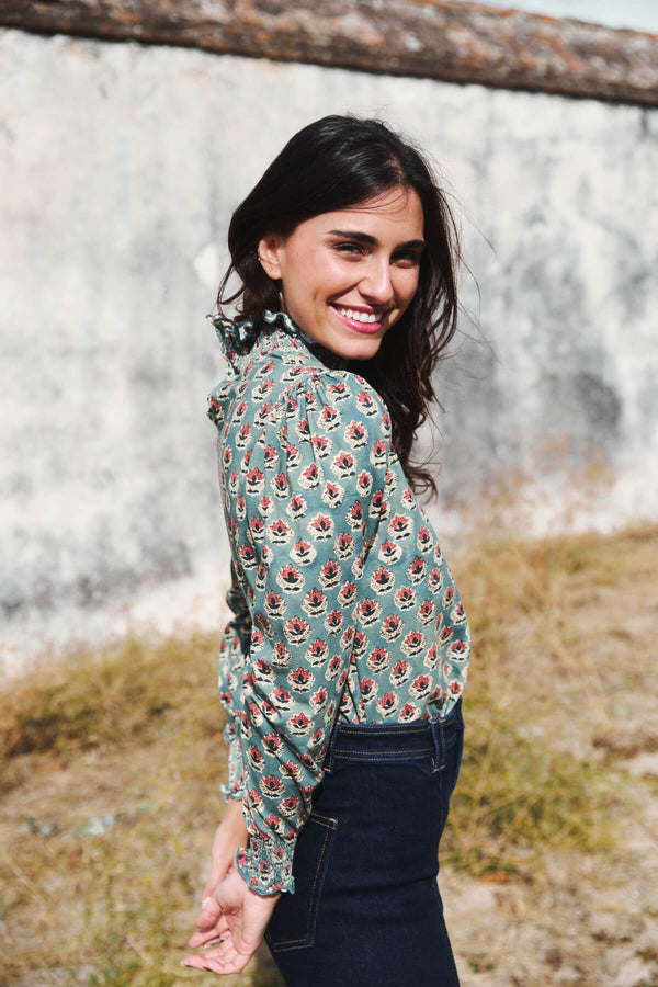 Camiseta Laurel Verde Agua Flor Indi