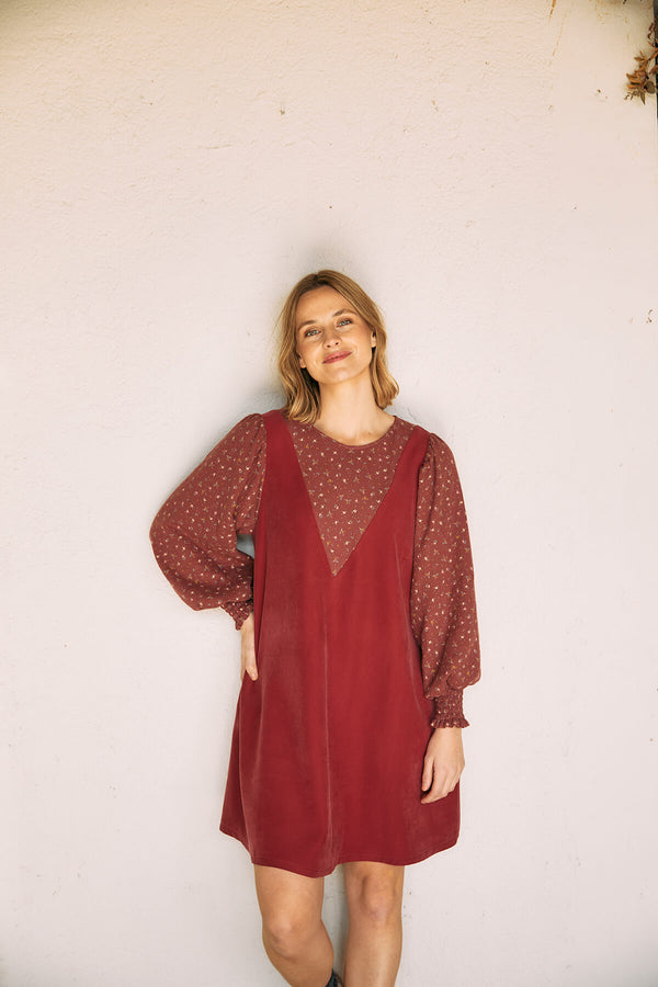 Vestido Florinda Flores Cereza